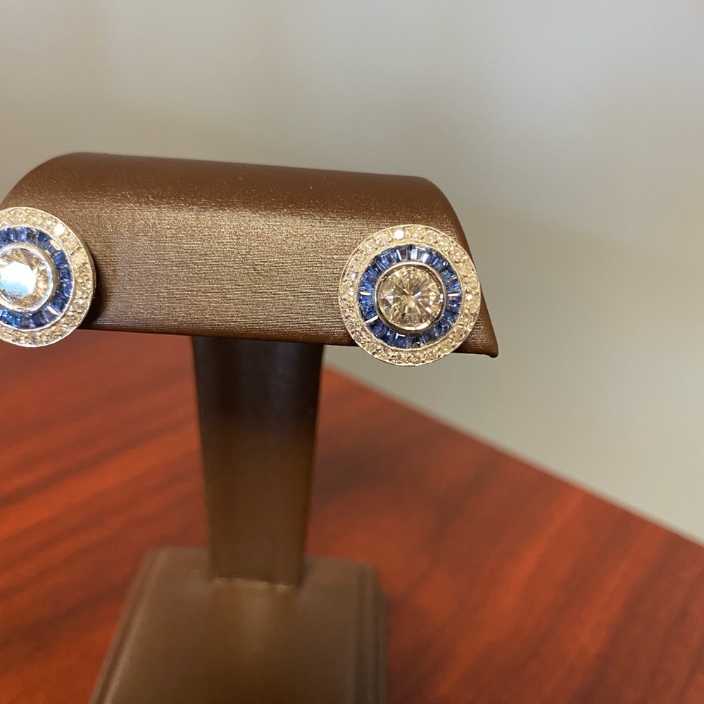 Vintage Platinum 2.70ctw Diamond & Sapphire Halo Earrings - Picture 9 of 10
